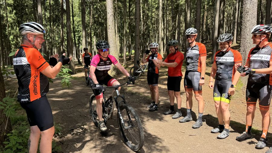 Účastníci MTB kempu Alltraining