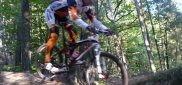 MTB kemp Kokořín 14. - 16. 10., 2. den - rozcvička, technika v praxi a besedy