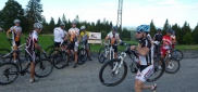 MTB and ROAD Kemp - Horská Kvilda - 2. den - rozcvička, Srní na silnici a překážky na MTB