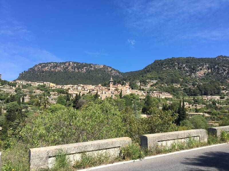 Mallorca Bike Holidays  24.4. - 1.5.2017