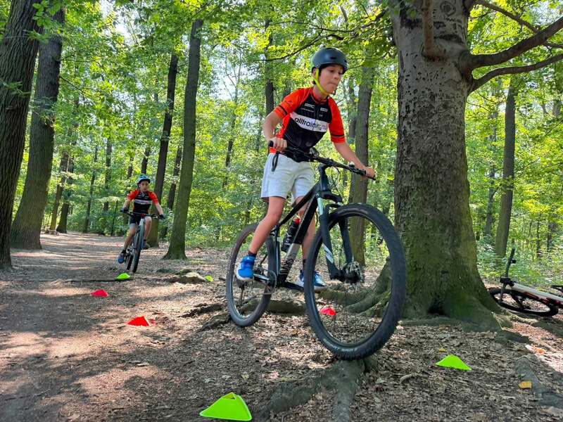 Příměstský cyklotábor Alltraining Praha – týden, který dětem změní život na kole | obrázek 