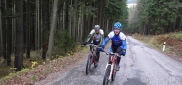 MTB Kemp Harrachov - čtvrtý den - trénink po hřebenech Krkonoš (neděle 2. 11. 2008)