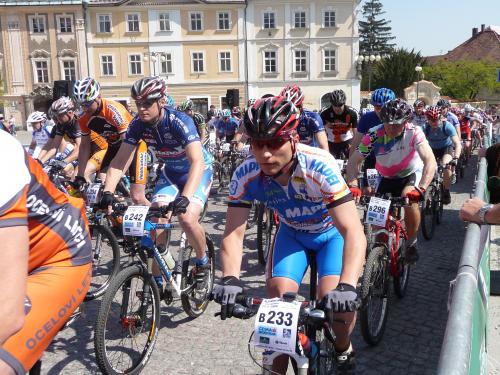 Trénujete chytře? Cyklistický tréninkový plán na květen VIII.:Jak trénovat v závodním období