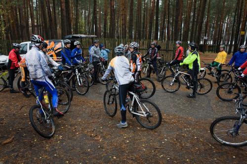 Pozvánka na úterní (17. 11. 2009) pohodovou vyjížďku s nácvikem techniky v terénu | obrázek 