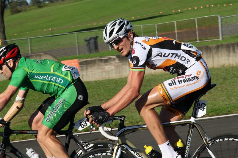 Jiří Bouška vybojoval pro Alltraining - lawi racing team zlatou medaili na světovém poháru! | obrázek 