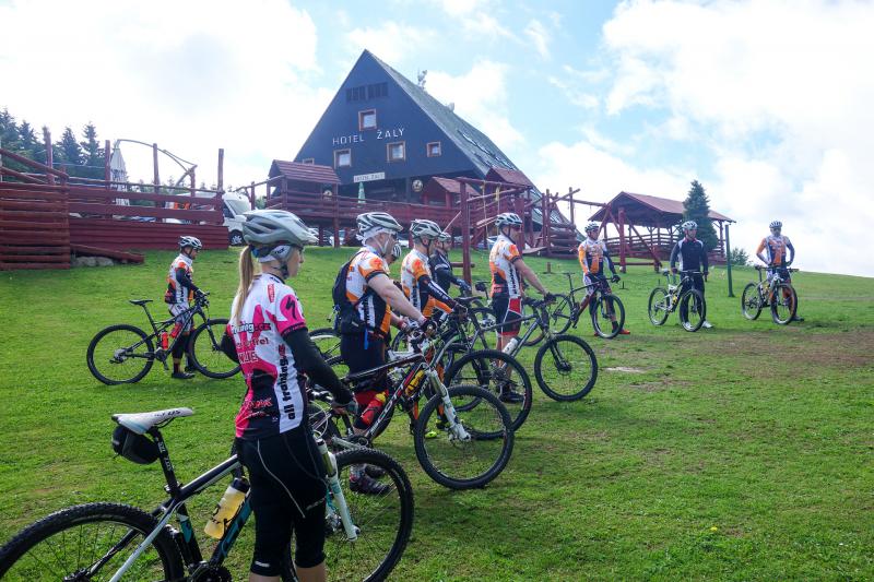 Druhý díl MTB školy techniky s Alltraining.cz proběhl na Benecku! | obrázek 