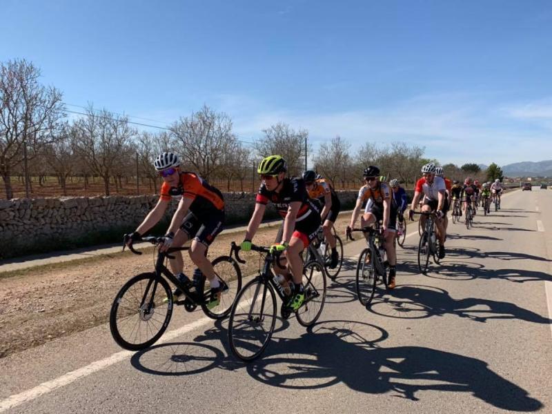 Slunce, modro, teplo takový byl první kemp na Mallorce s Allltraining.cz | obrázek 