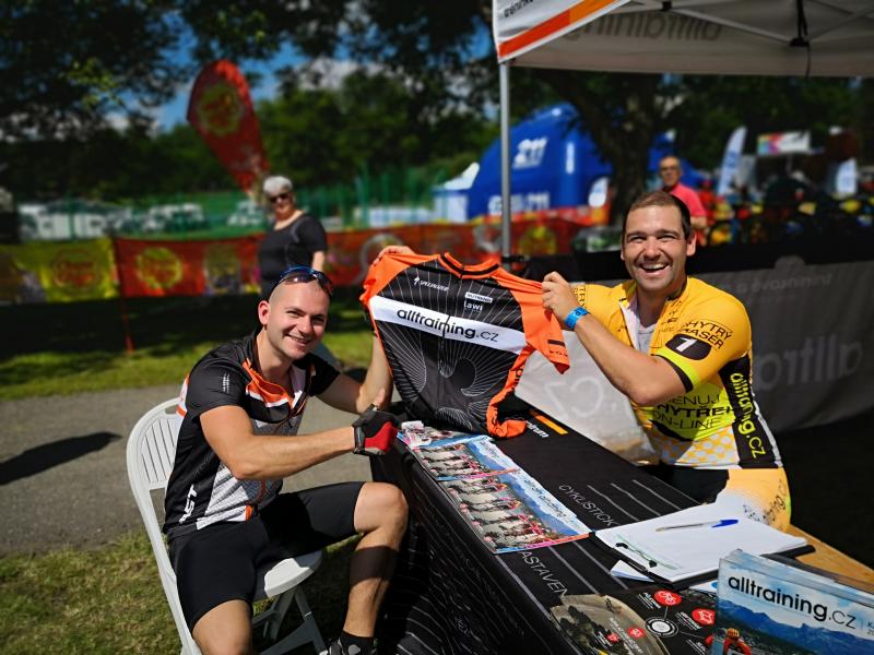 SuperBiker a Traséři si užili letní sobotu na Orlíku | obrázek 