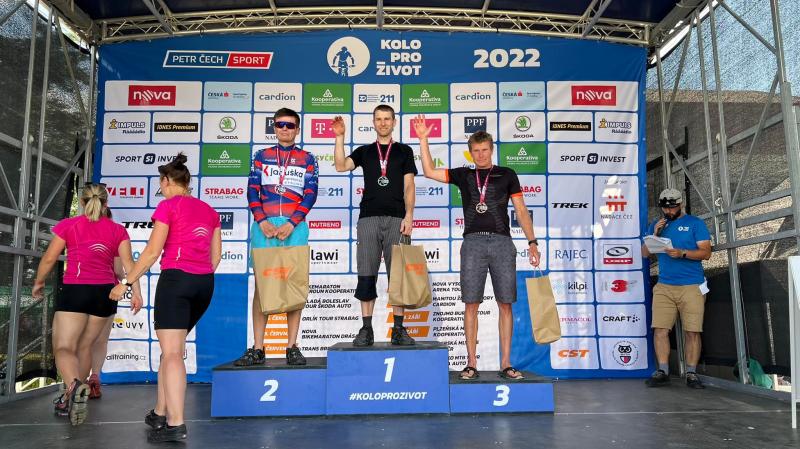 KPŽ - klasická zastávka na bikemaratonu Drásal a první bedna pro Alltraining.cz | obrázek 